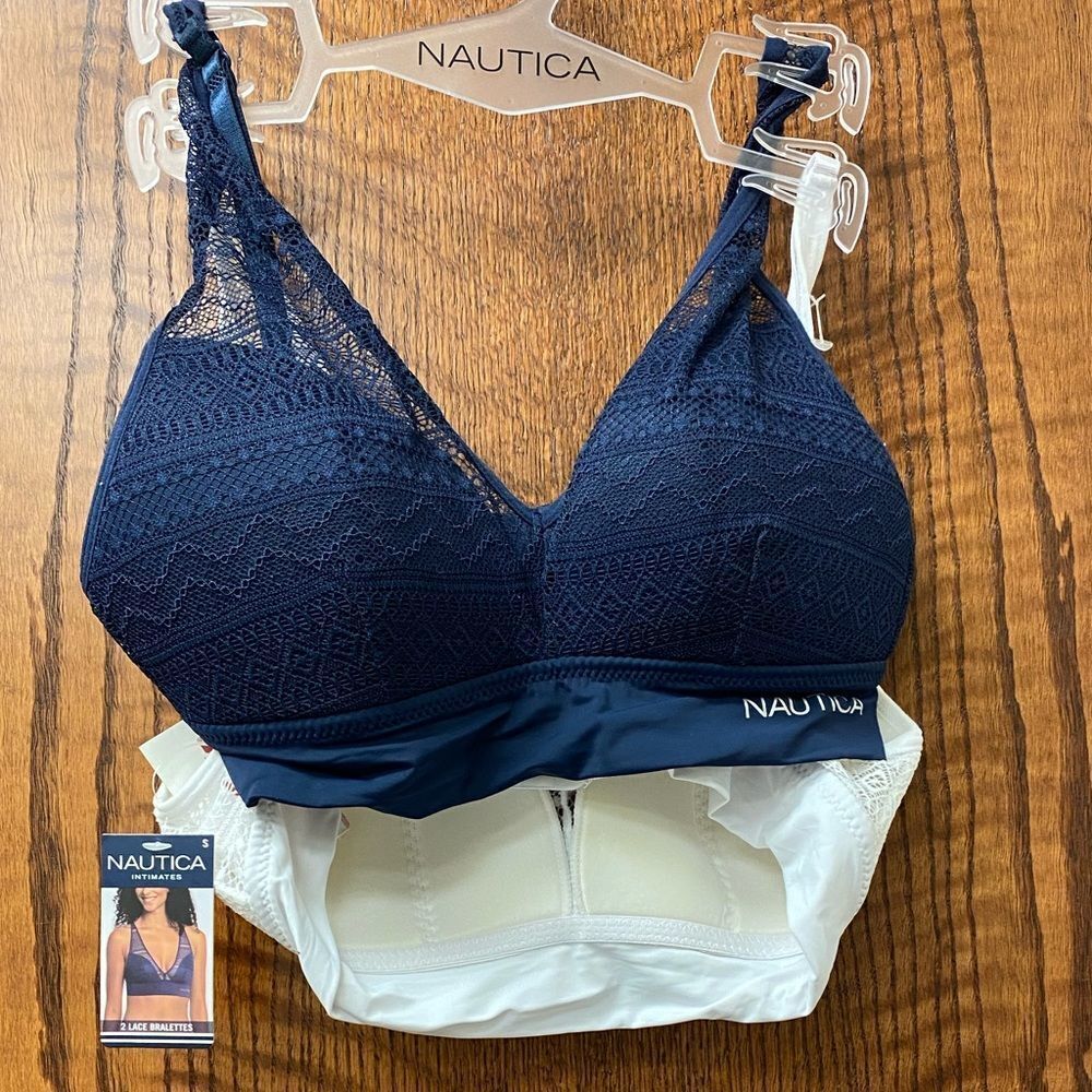Nautica Navy and White lightly‎ lined lace bralette 2 pack
